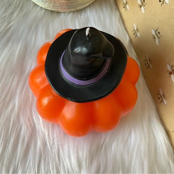 Moonlight Manor Jack O Lantern Candle With Witch Hat - Picture 6 of 9
